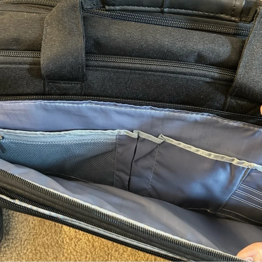 Kroeber Laptop Bag Premium Laptop Briefcase Fits up to 17.3 in Laptop Expands